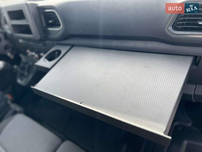 Тентованый Renault Master 2022 в Ковеле