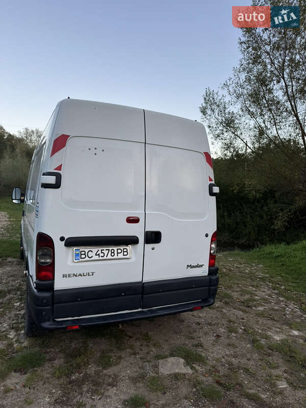 Грузовой фургон Renault Master 2007 в Бориславе