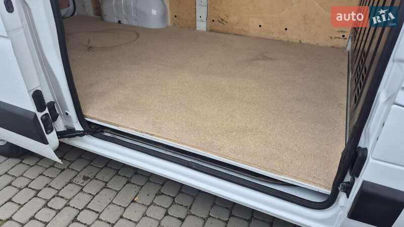 Грузовой фургон Renault Master 2018 в Бердичеве фото 32 Грузовой фургон Renault Master 2018 в Бердичеве