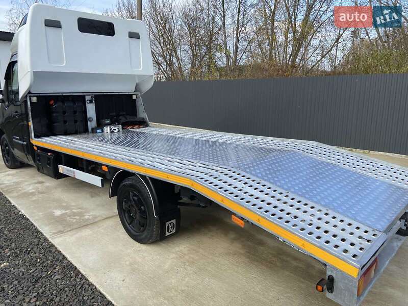 Автовоз Renault Master 2017 в Ковелі