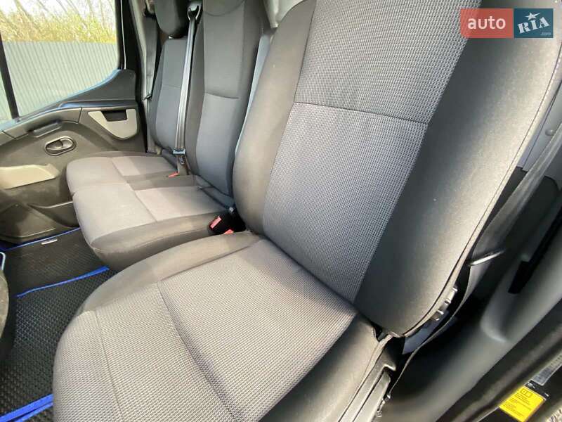 Автовоз Renault Master 2017 в Ковелі