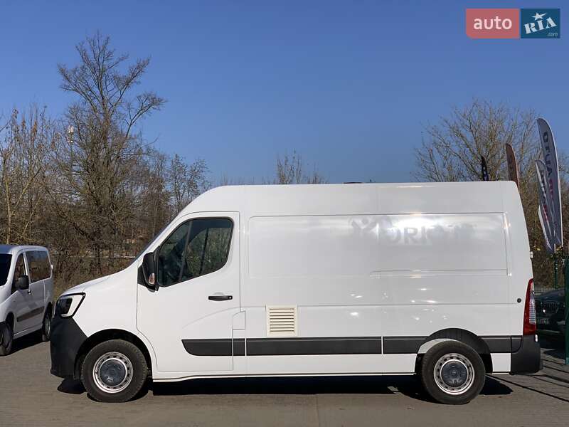 Вантажний фургон Renault Master 2021 в Бердичеві