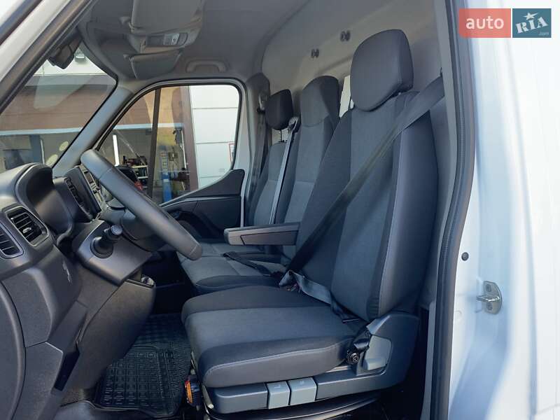 Вантажний фургон Renault Master 2021 в Бердичеві