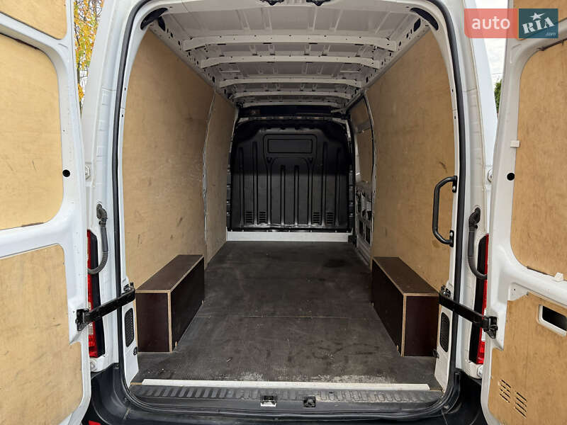 Вантажний фургон Renault Master 2023 в Луцьку