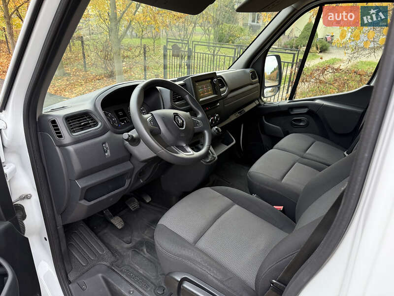 Вантажний фургон Renault Master 2023 в Луцьку