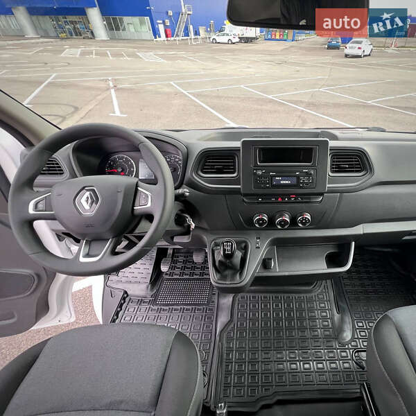 Вантажний фургон Renault Master 2020 в Києві
