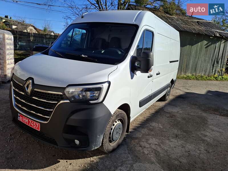 Вантажний фургон Renault Master 2022 в Івано-Франківську