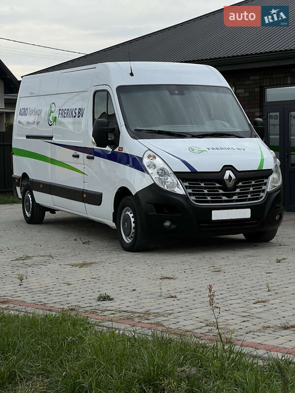 Грузовой фургон Renault Master 2017 в Луцке