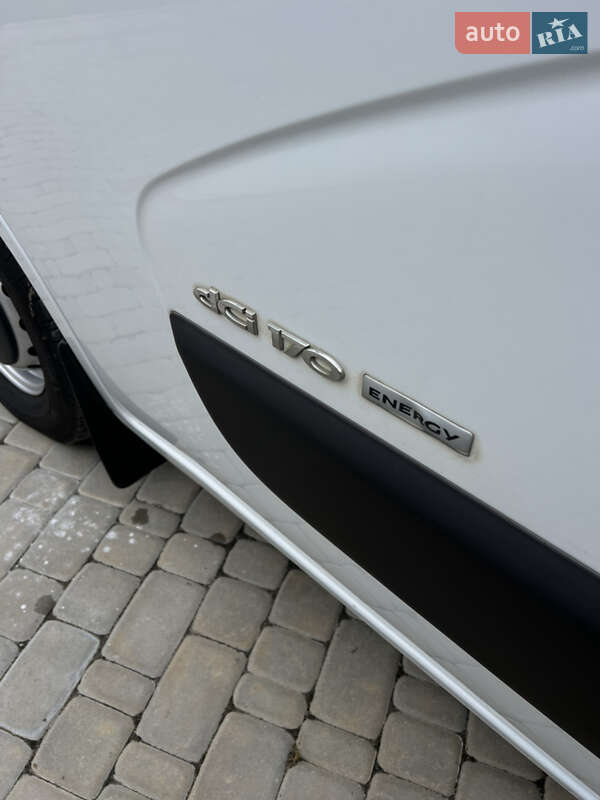 Грузовой фургон Renault Master 2017 в Луцке