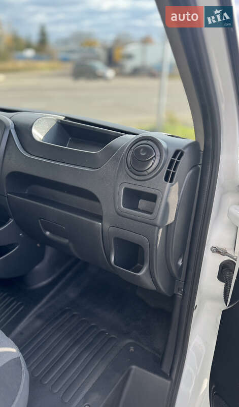 Грузовой фургон Renault Master 2019 в Луцке фото 11 Грузовой фургон Renault Master 2019 в Луцке