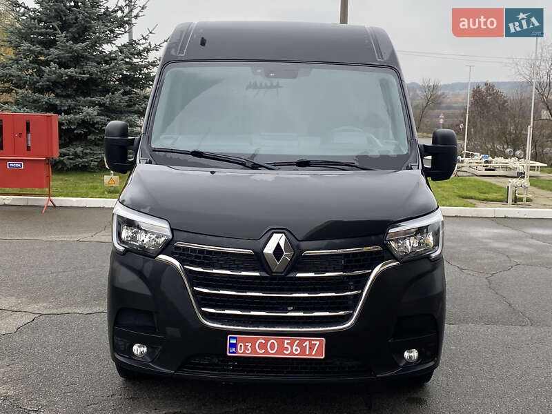Вантажний фургон Renault Master 2021 в Ірпені