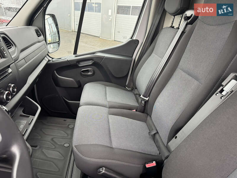 Грузовой фургон Renault Master 2020 в Хмельницком