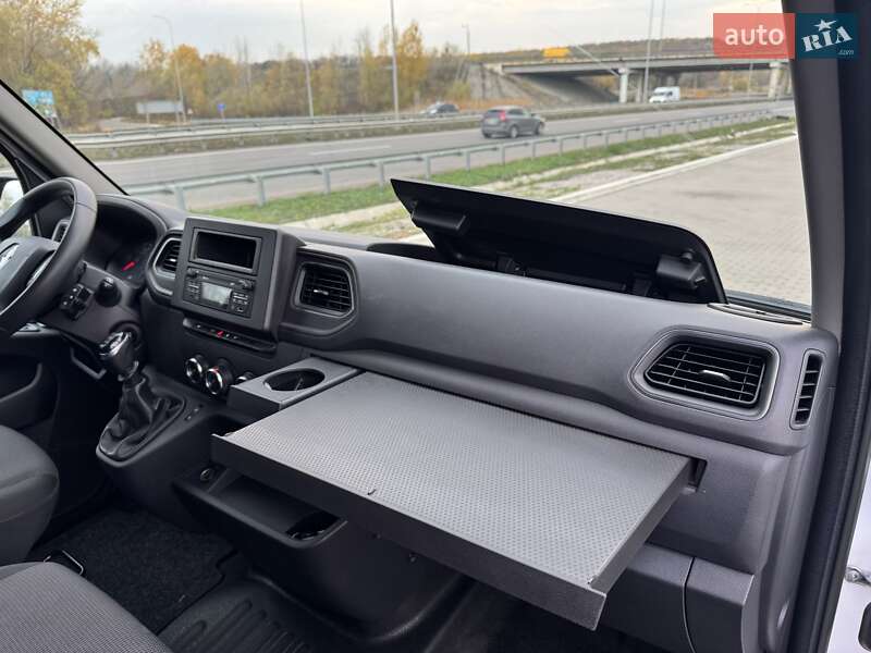 Грузовой фургон Renault Master 2021 в Полтаве