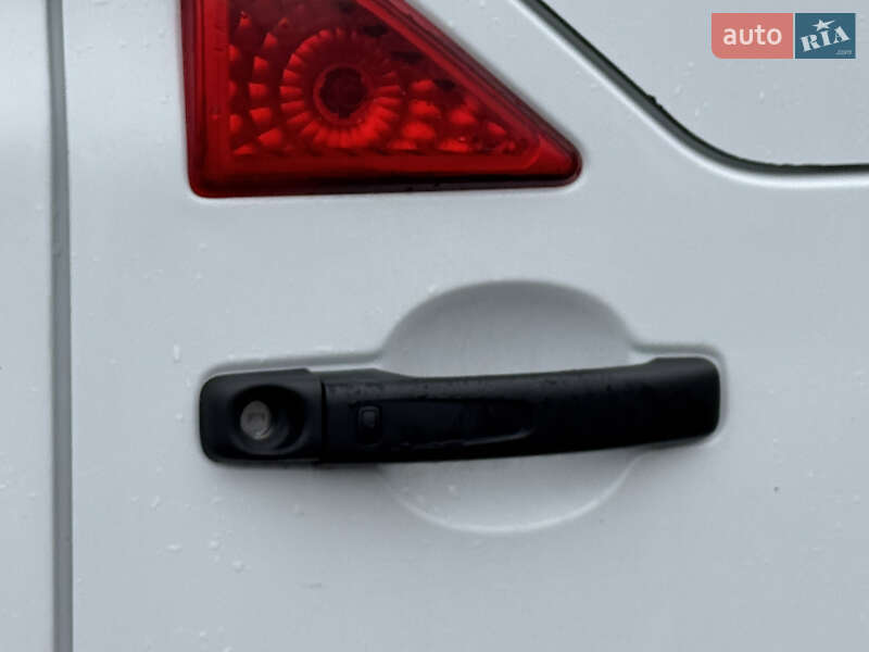 Вантажний фургон Renault Master 2021 в Києві