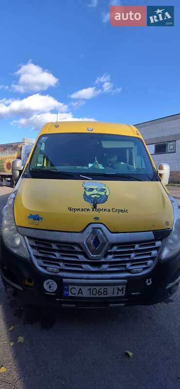 Вантажний фургон Renault Master 2017 в Черкасах