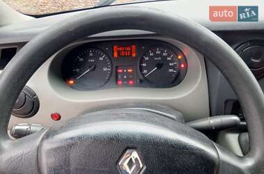 Мінівен Renault Master 2005 в Бару