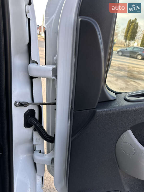 Грузовой фургон Renault Master 2018 в Дубно фото 40 Грузовой фургон Renault Master 2018 в Дубно