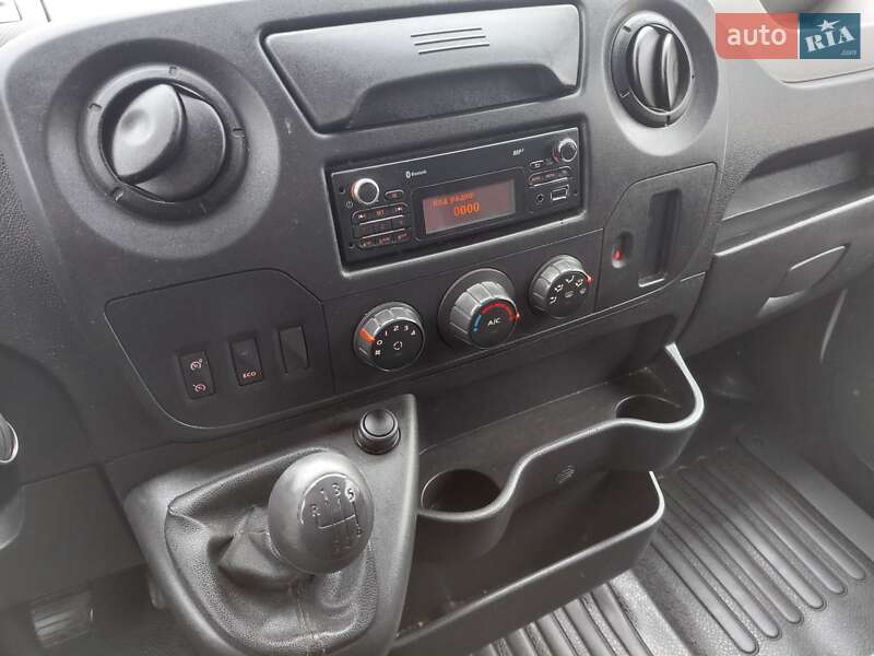 Грузовой фургон Renault Master 2016 в Ивано-Франковске