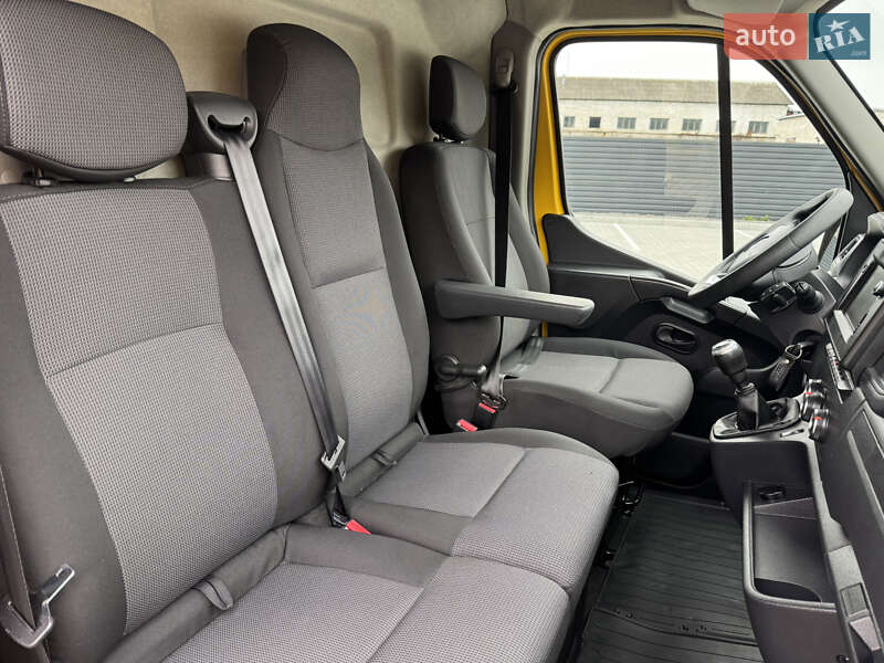 Вантажний фургон Renault Master 2021 в Ковелі