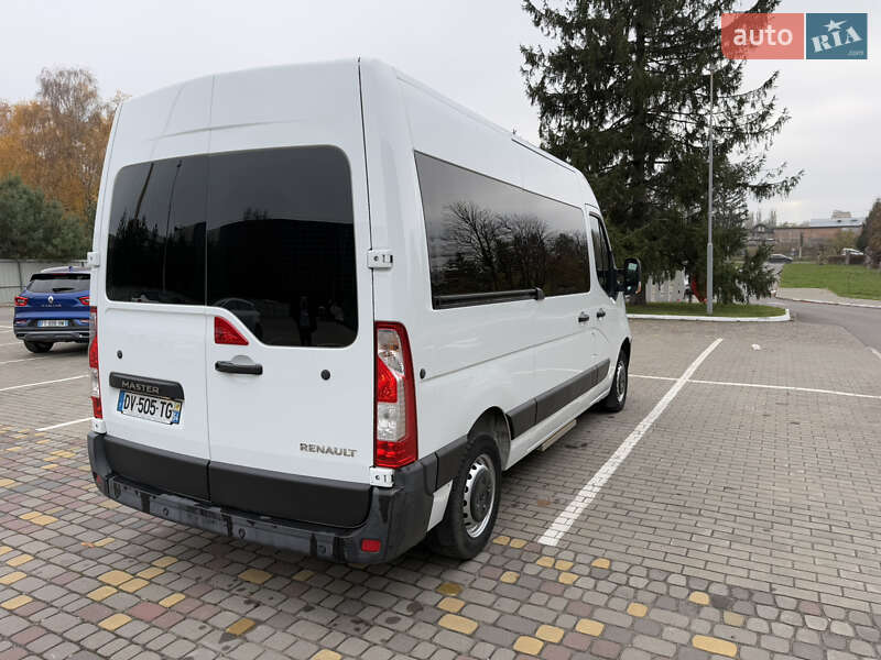 Мінівен Renault Master 2015 в Луцьку