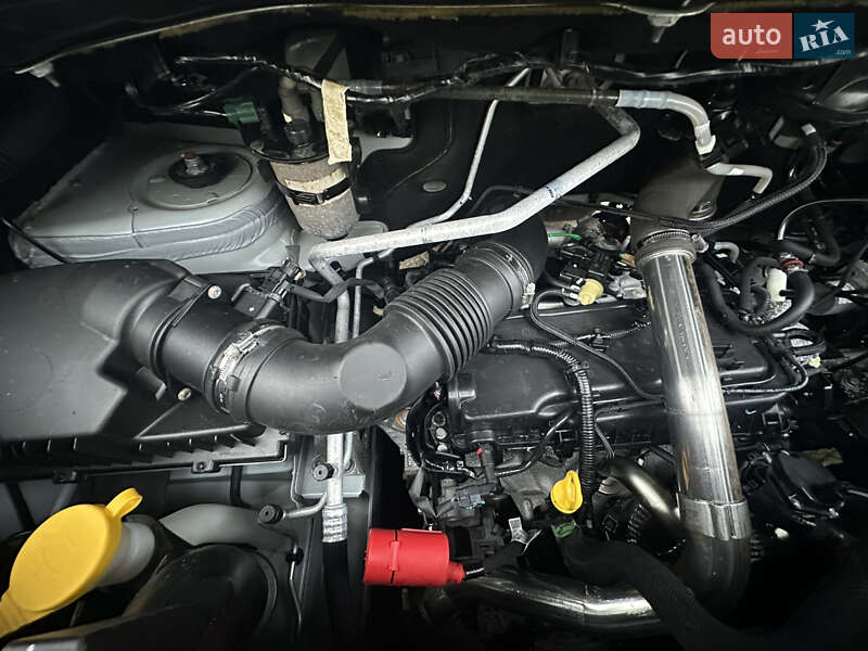 Грузовой фургон Renault Master 2021 в Луцке