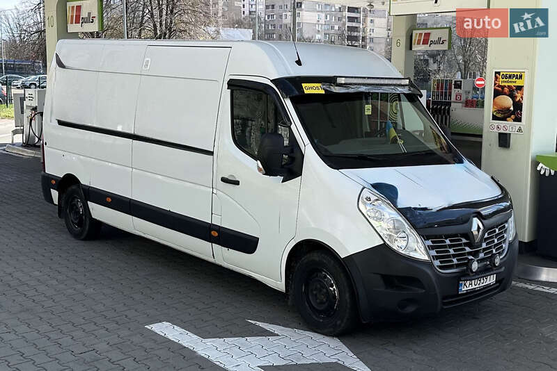 Грузовой фургон Renault Master 2016 в Киеве