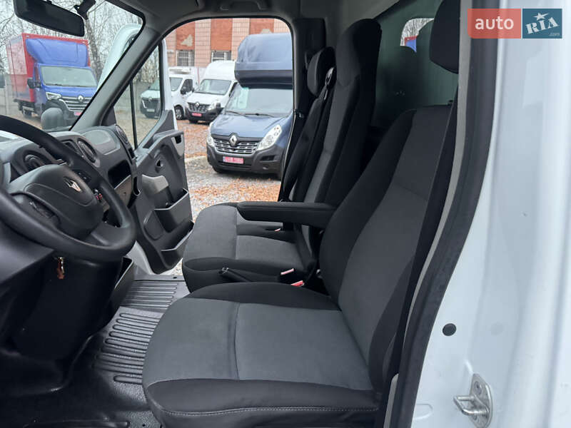 Другие грузовики Renault Master 2016 в Ровно
