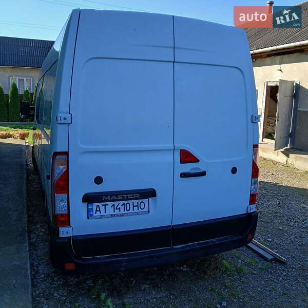 Мінівен Renault Master 2015 в Снятині