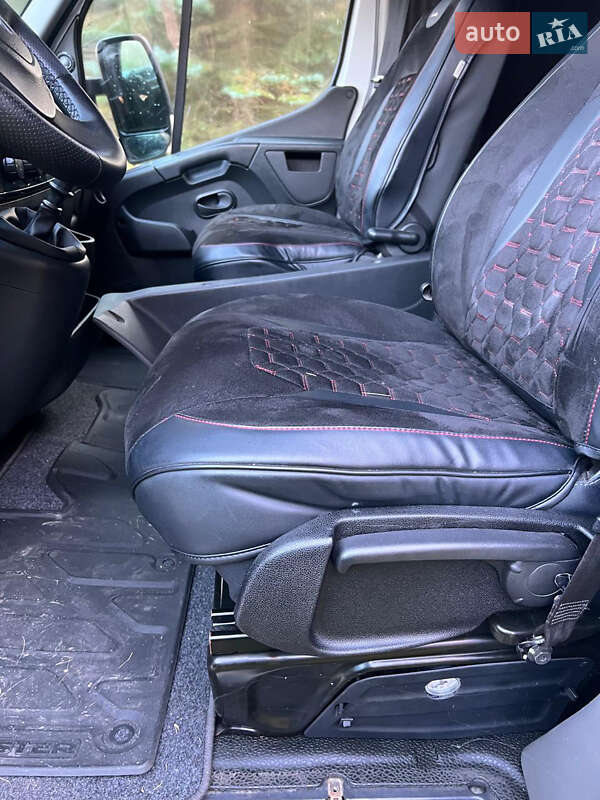 Эвакуатор Renault Master 2019 в Львове фото 5 Эвакуатор Renault Master 2019 в Львове