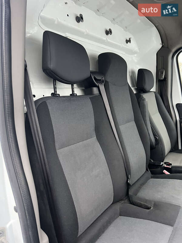Вантажний фургон Renault Master 2012 в Черкасах фото 11 Вантажний фургон Renault Master 2012 в Черкасах