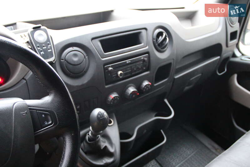 Грузовой фургон Renault Master 2014 в Чернигове