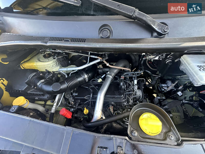 Евакуатор Renault Master 2018 в Житомирі фото 43 Евакуатор Renault Master 2018 в Житомирі