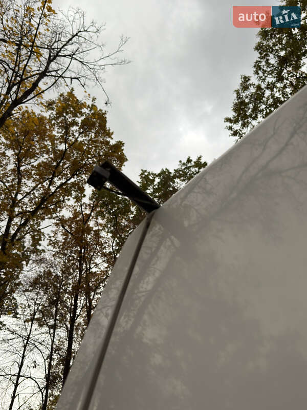 Грузовой фургон Renault Master 2015 в Киеве