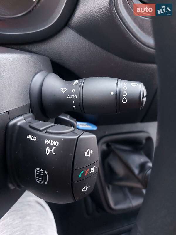 Грузовой фургон Renault Master 2021 в Млинове