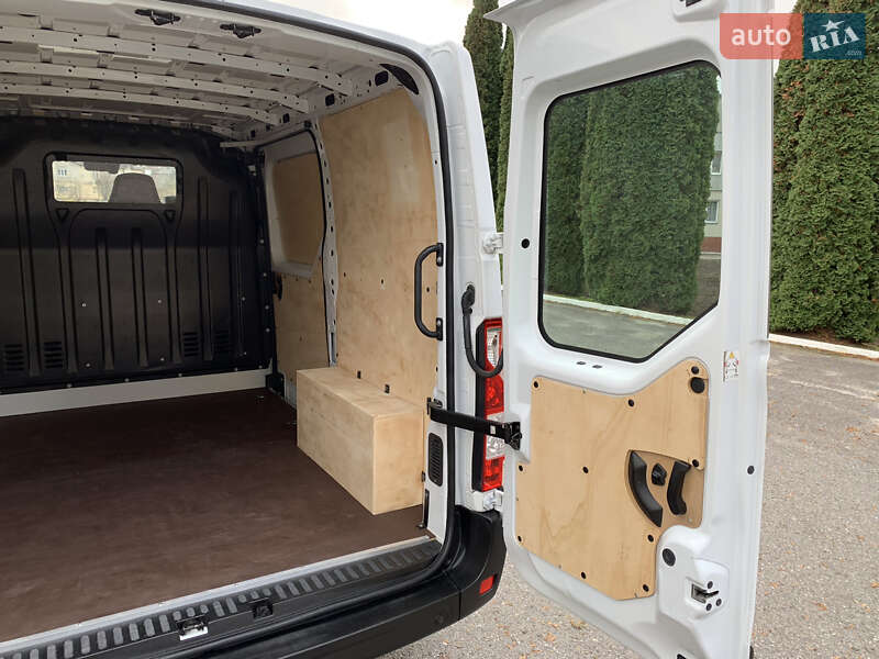 Мікроавтобус вантажний (до 3,5т) Renault Master 2021 в Дубні фото 23 Мікроавтобус вантажний (до 3,5т) Renault Master 2021 в Дубні