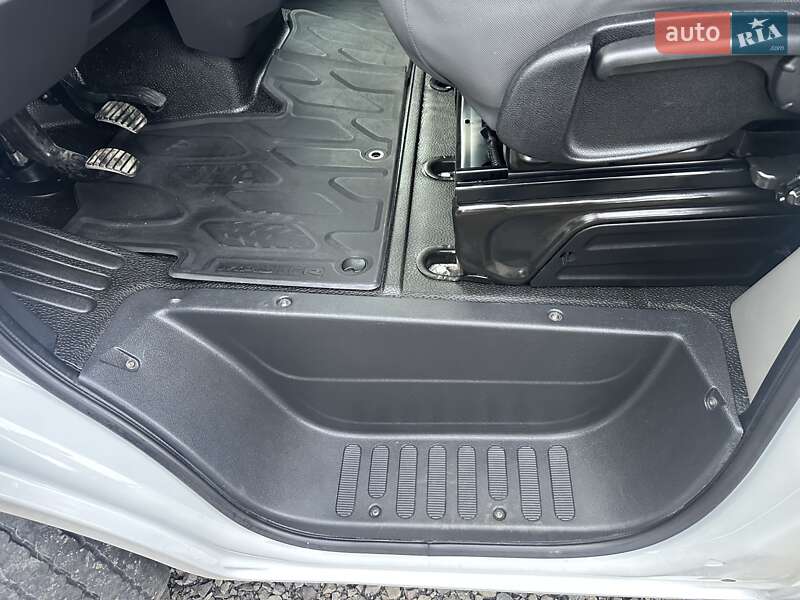 Вантажний фургон Renault Master 2022 в Ковелі