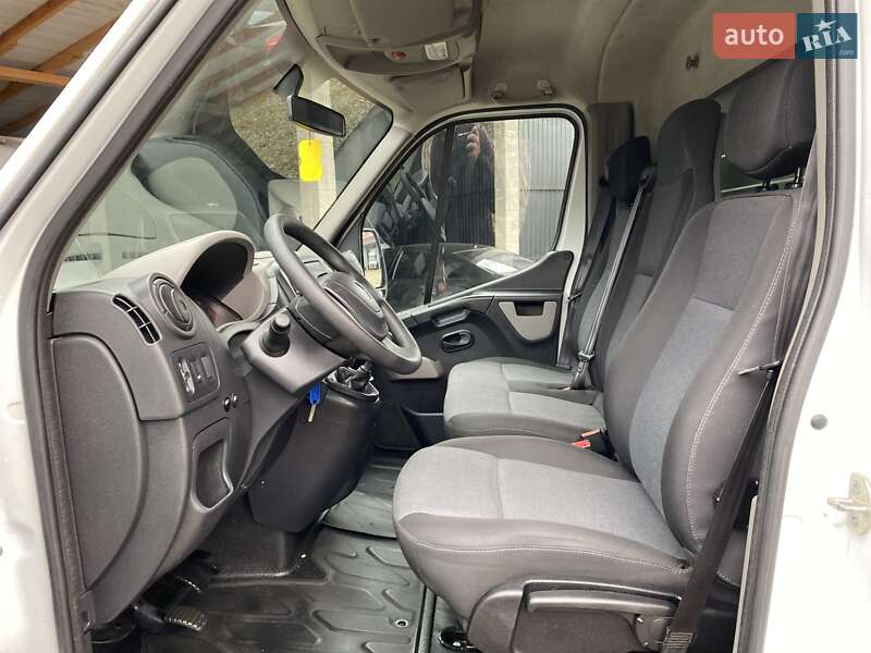 Вантажний фургон Renault Master 2018 в Хусті фото 42 Вантажний фургон Renault Master 2018 в Хусті
