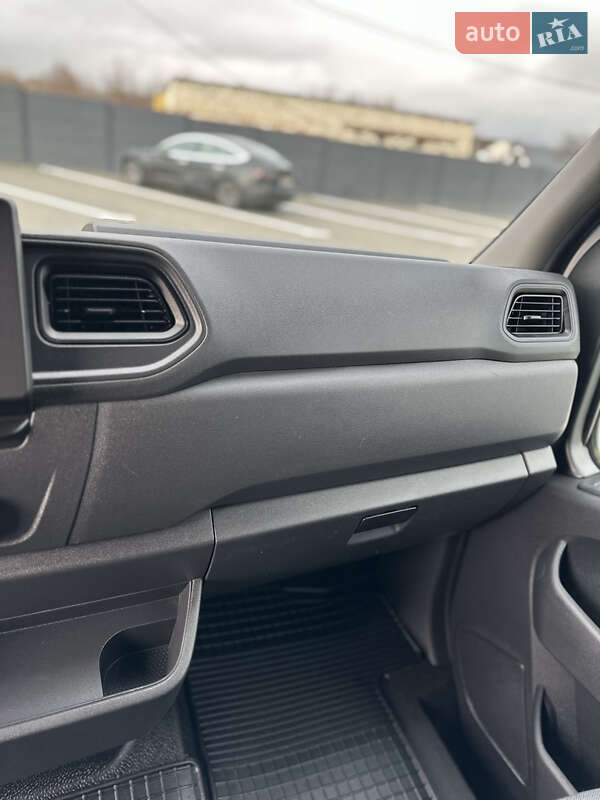Вантажний фургон Renault Master 2021 в Дубні фото 61 Вантажний фургон Renault Master 2021 в Дубні