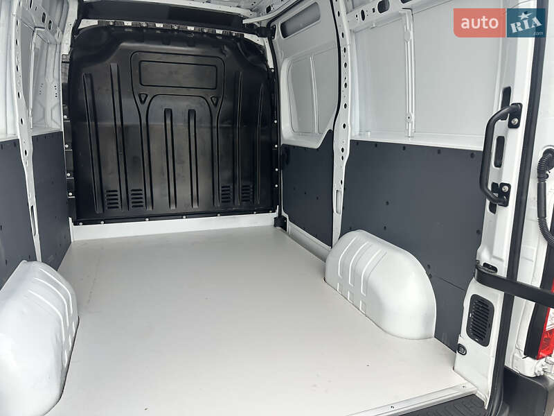 Вантажний фургон Renault Master 2021 в Дубні фото 105 Вантажний фургон Renault Master 2021 в Дубні