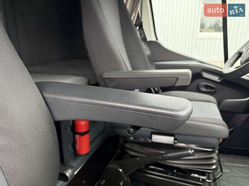 Тентований Renault Master 2021 в Ковелі