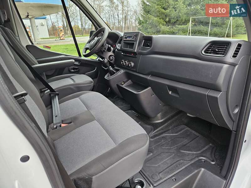 Мікроавтобус вантажний (до 3,5т) Renault Master 2021 в Бердичеві