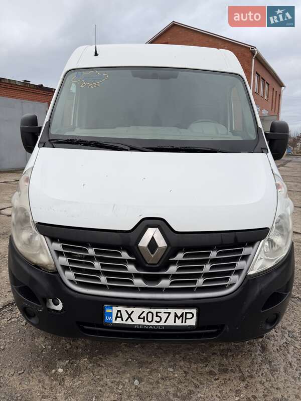 Грузовой фургон Renault Master 2015 в Червоному Донце