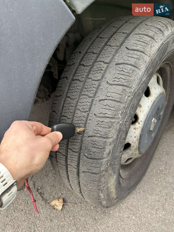 Вантажний фургон Renault Master 2007 в Києві фото 5 Вантажний фургон Renault Master 2007 в Києві