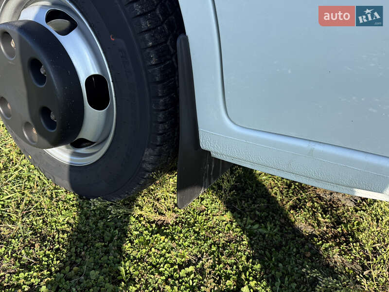 Грузовой фургон Renault Master 2017 в Луцке фото 17 Грузовой фургон Renault Master 2017 в Луцке