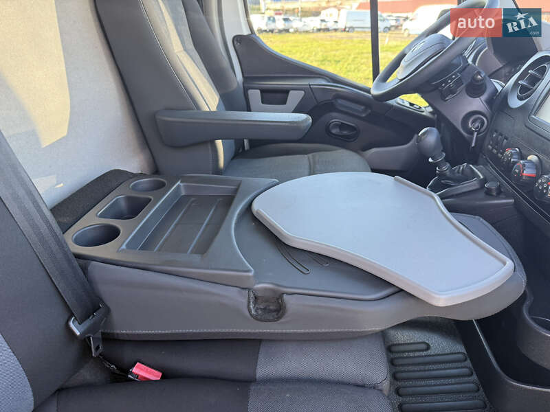 Грузовой фургон Renault Master 2017 в Луцке фото 60 Грузовой фургон Renault Master 2017 в Луцке