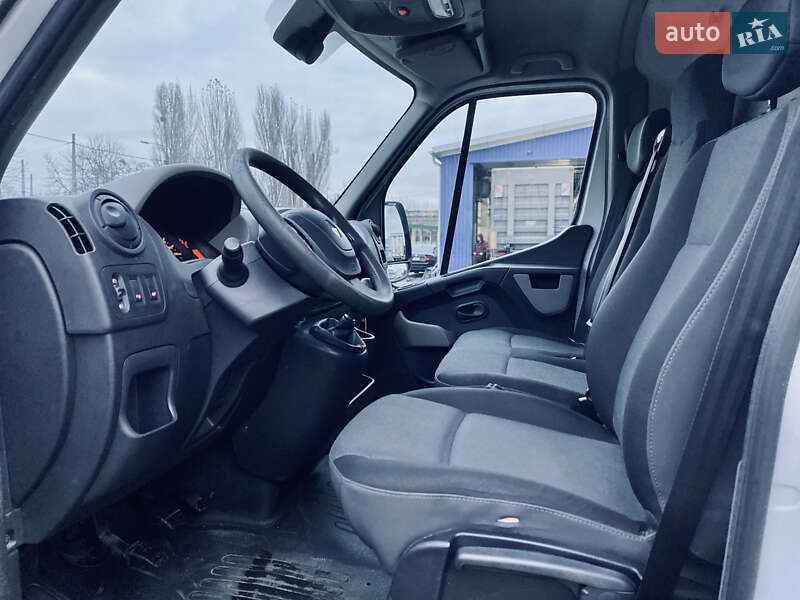 Вантажний фургон Renault Master 2017 в Києві фото 17 Вантажний фургон Renault Master 2017 в Києві