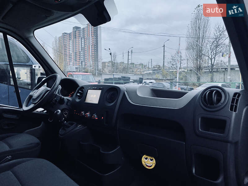 Вантажний фургон Renault Master 2017 в Києві фото 24 Вантажний фургон Renault Master 2017 в Києві