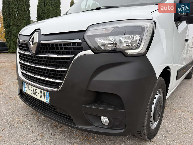 Грузовой фургон Renault Master 2023 в Дубно