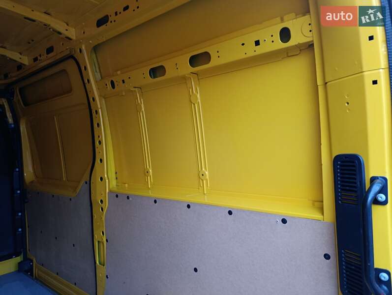 Вантажний фургон Renault Master 2022 в Києві фото 26 Вантажний фургон Renault Master 2022 в Києві