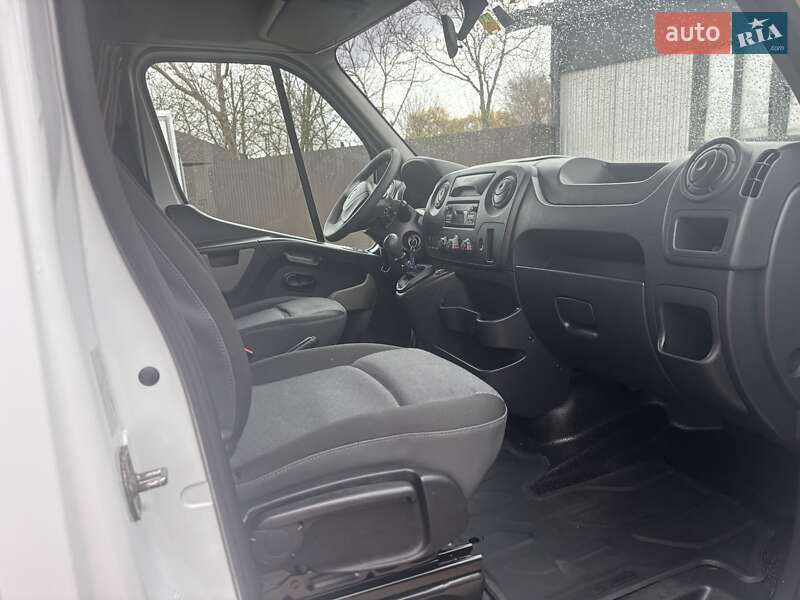 Тентований Renault Master 2018 в Нововолинську